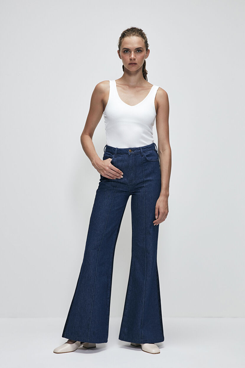 Navy Blue Flare Jean Pants 153L8830000-018 | Love My Body