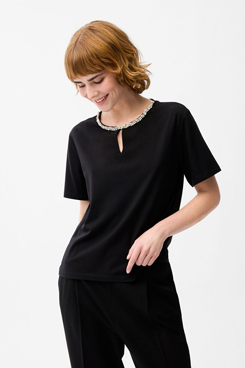 Siyah Yakası taşlı tshirt 175L9570001-001 | Love My Body